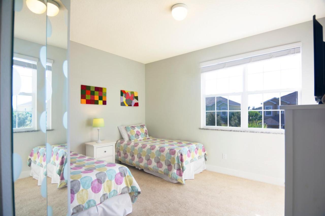 Serenity Resort 3 Bedroom Vacation Townhome With Pool Клермон Экстерьер фото